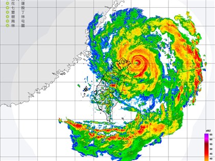 颱風璨樹走維持最大強度路線 北台灣12日午後至深夜嚴防強風驟雨