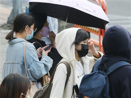 吳德榮：一週兩波東北季風 北台灣偏濕涼