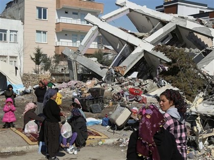 土敘強震增至3萬3000死 土耳其當局逮上百可疑建商