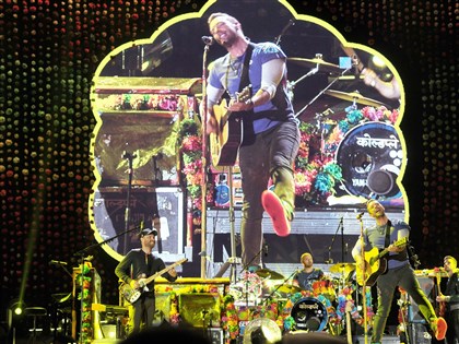 Coldplay突襲加場 為歌迷11/12高雄多唱一天