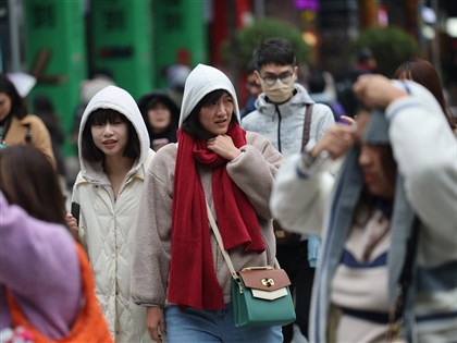 22日起連3波冷空氣來襲 北部27日低溫探11度