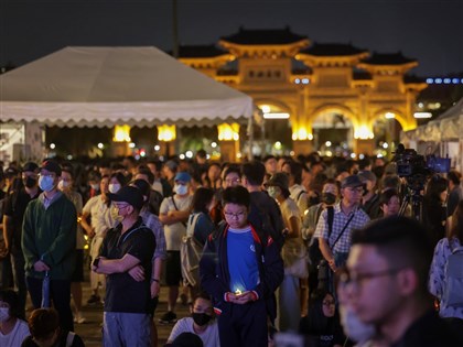 台灣六四晚會參與人數創10年新高 主辦方：民眾不滿中共軍演