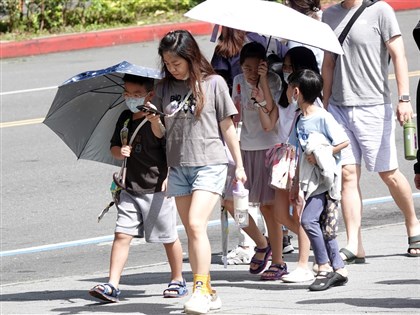 西南風影響玉里達37.4度 13日大台北、花東防逾36度高溫