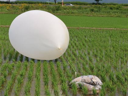 北韓再向南韓空飄350顆垃圾氣球 約百顆入境多落在京畿道及首爾