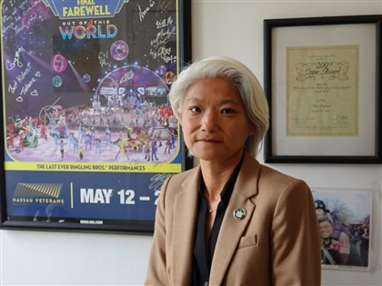 紐約首位亞裔女性州參議員 曲怡文拚連任為移民發聲【專訪】