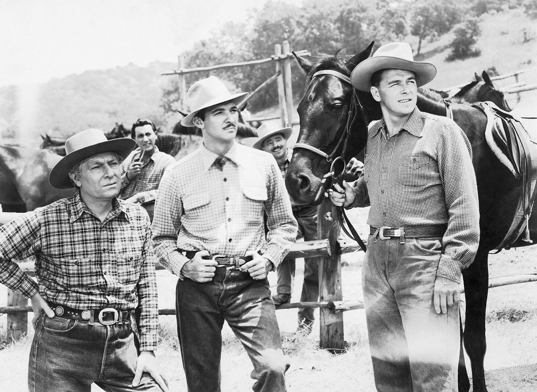 Ronald Reagan, Frank Puglia, and Zachary Scott in Stallion Road (1947)