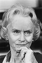 Jessica Tandy in Still of the Night (1982)