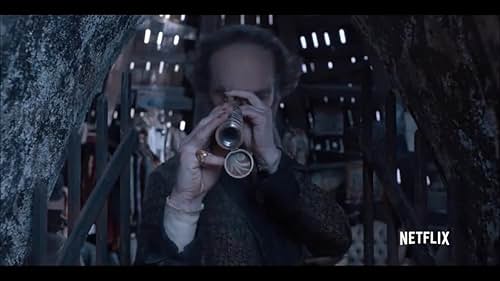 Teaser: "Meet Count Olaf"