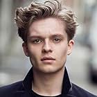 Tom Glynn-Carney