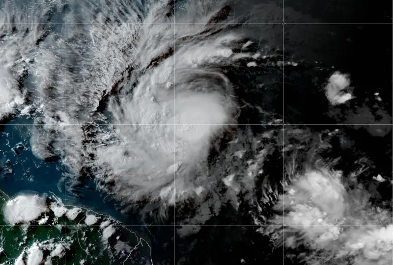 影／颶風「貝羅」逼近！加勒比海急做防災　示警：不是開玩笑的
