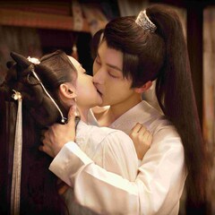 中国ドラマ「王妃小夕」日本上陸、不運な皇子とネット小説家のキスから始まる恋