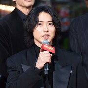 山崎賢人・吉沢亮・大沢たかおが新宿に、「キングダム」ワールドプレミアイベント開催
