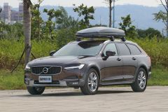 2021 Volvo V90 Cross Country B5