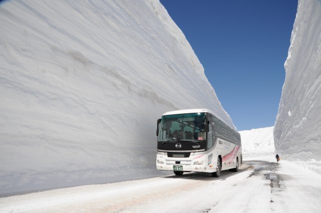 Tateyama Highland Bus