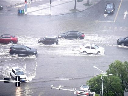 中國多地豪雨釀洪水 已造成2076萬人受災