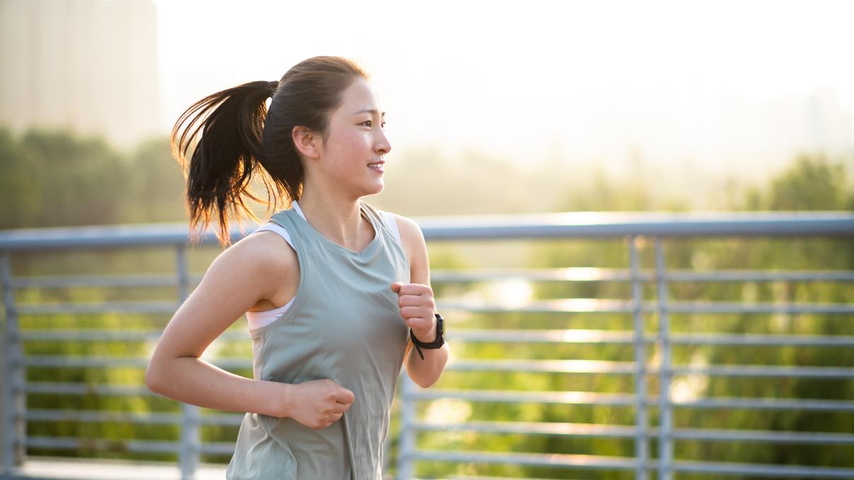 空腹運動助燃脂？運動要汗流浹背才���效果？4大運動迷思別做錯