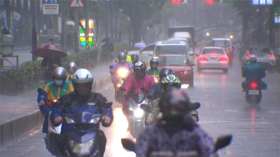 白天飆高溫、午後強降雨　氣象署：類似天氣持續一週