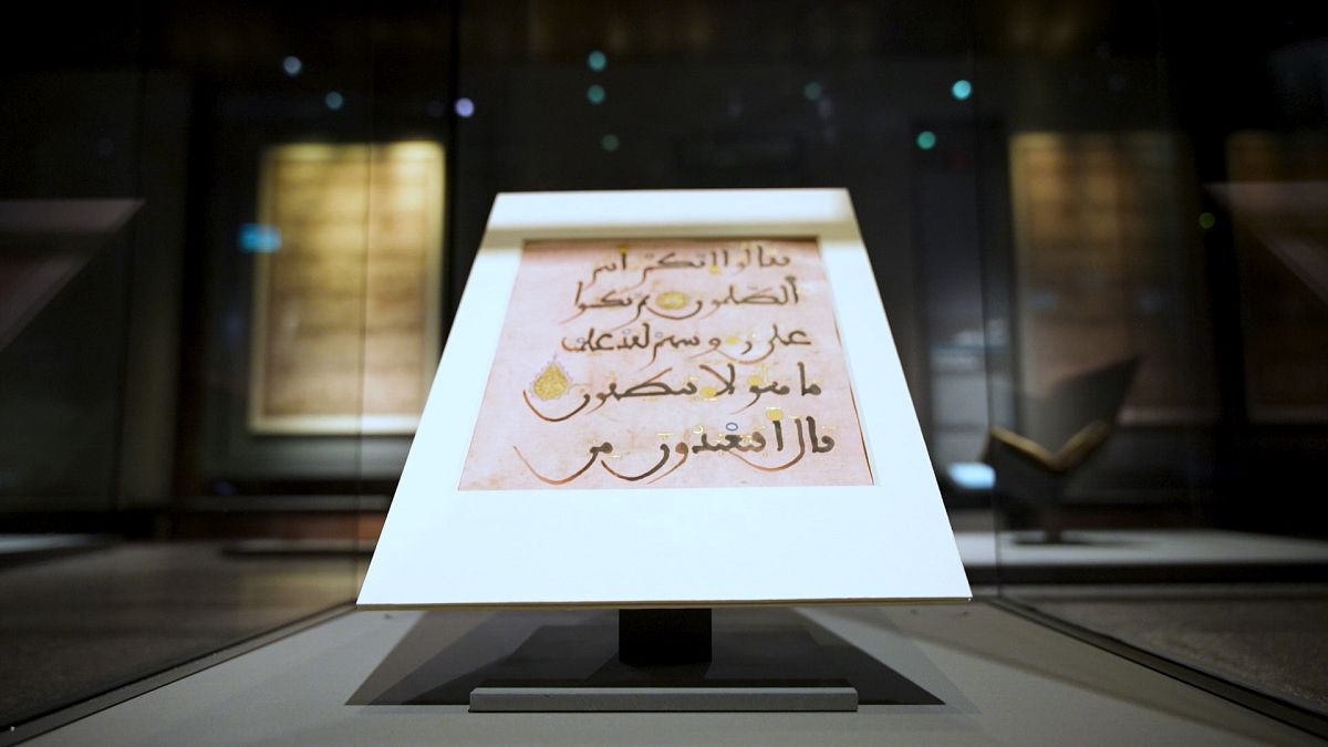 Des livres à la calligraphie : Un regard sur la scène littéraire florissante du Qatar