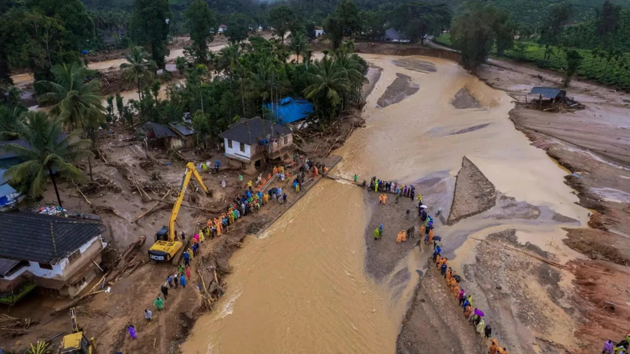 Kerala Health Minister Reacts Amid Pinarayi Vijayan vs Amit Shah On Wayanad Landslides Not Sure Why