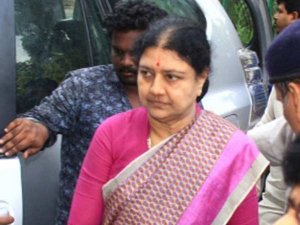 AIADMK's stern warning to those in touch with Sasikala, expels 17 party workers, OPS elected deputy leader