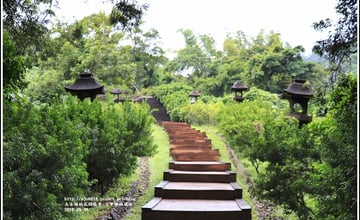 玉里神社遺址、王里熊讚！璞石閣兜兜，神社遺址尋幽，興農橋喜見田間吉祥物