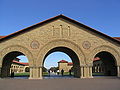Stanford University, Stanford (CA), place and park in front of the Memorial Church