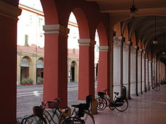 Correggio portici.jpg