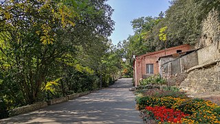 National Botanical Garden of Georgia (HDR Photo, Lg G14) باغ بوتانیکال، شهر تفلیس.jpg