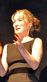 Thumbnail for File:Leslie Manville (cropped).jpg