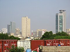 Highrises on II Chundrigar.jpg