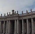 osmwiki:File:San Pietro Colonnades.JPG