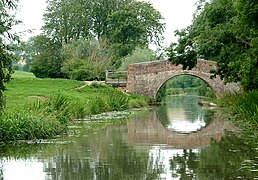 Grand Union Canal south of Kibworth Beauchamp, Leicestershire - geograph.org.uk - 3651035.jpg