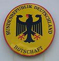 osmwiki:File:Schild-Deutsche Botschaft.jpg