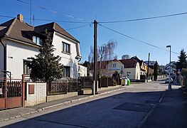 Bojovská street, middle part II, Praha.jpg