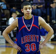 2009 NCAA Freshman of the Year Seth Curry (cropped).jpg