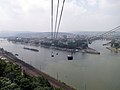 Blick aus einer Gondel der Rheinseilbahn auf Koblenz während der Talfahrt 2010