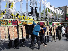 Arba'een 83-Mashhad city-Iran اربعین سال 1383 در شهر مشهد 14.jpg