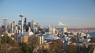 English: Space Needle and Downtown