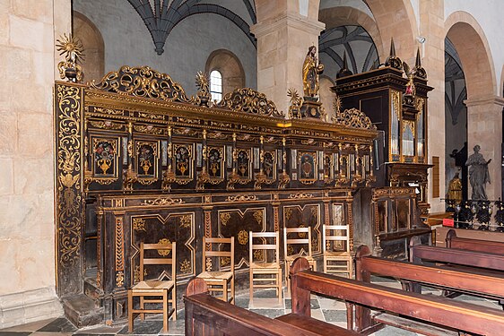 Choir stalls (1680)