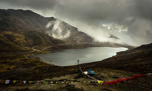 Changu or Tsomgo Lake is at located at the east of Sikkim & at high altitude. Sudhanshu Gupta