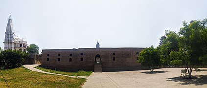 Panoramic view of back of the nabha house.jpg