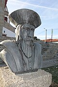 Busto de Sá de Miranda (1).jpg