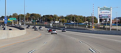 Interstate 94 East in Milwaukee County (October 2023) 34.jpg
