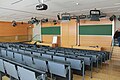 W2 11 - grosser Multimedia-Hörsaal, fallend, teilbar