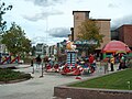 Circus Festival 2007: Attractions in front of the Library