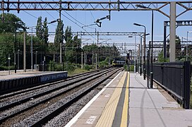 Northampton railway station MMB 09 350164.jpg