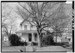 SOUTH (FRONT) ELEVATION, WITH SCALE - McEwen House, 4106 Gallatin Street, Hyattsville, Prince George's County, MD HABS MD,17-HYATV,5-4.tif