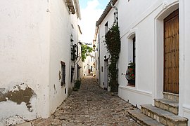 Castellar de la Frontera, calle en el conjunto histórico.jpg