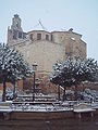 Plaza de Morales del Vino, con la iglesia de la Asunción y la antigua fuente.