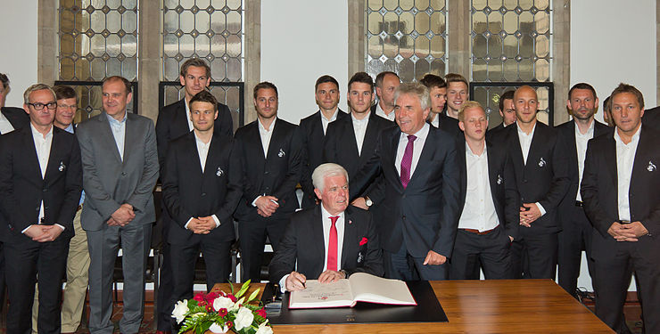 Welcome of the 1. FC Köln by the Mayor of the City of Cologne